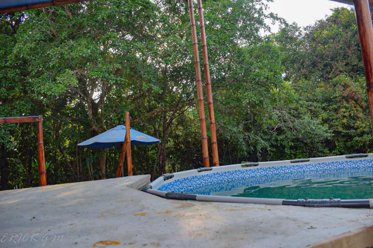 Hostal Caño Nevera La Macarena Exterior foto