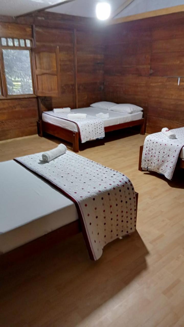 Hostal Caño Nevera La Macarena Habitación foto