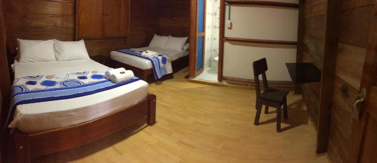 Hostal Caño Nevera La Macarena Habitación foto