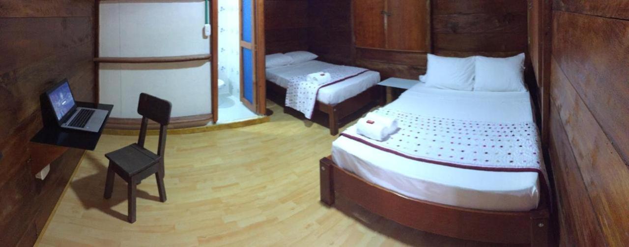 Hostal Caño Nevera La Macarena Habitación foto