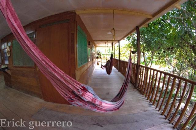 Hostal Caño Nevera La Macarena Exterior foto